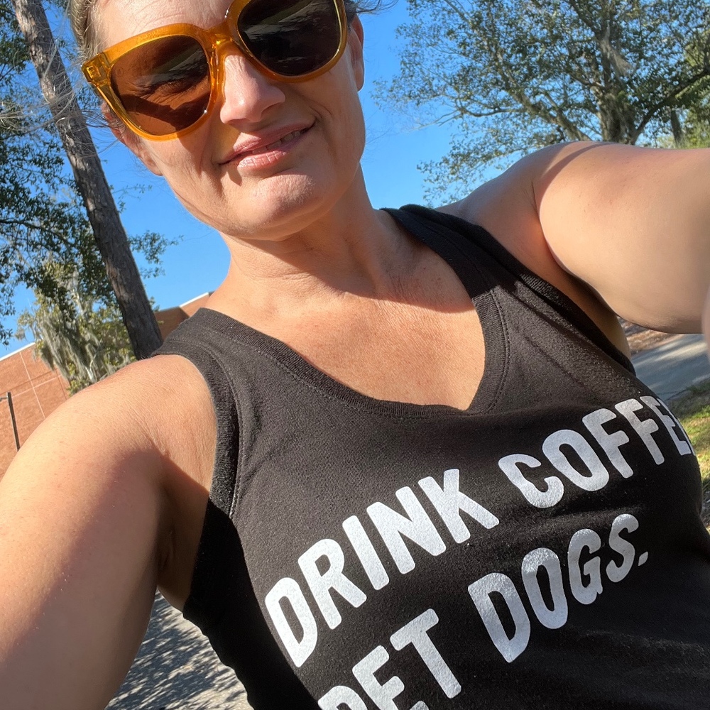 Meet your Posher, Charis